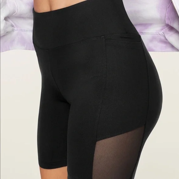 Vs Pink Ultimate High Waist 6" Bike Short With Mesh - Picture 6 of 11